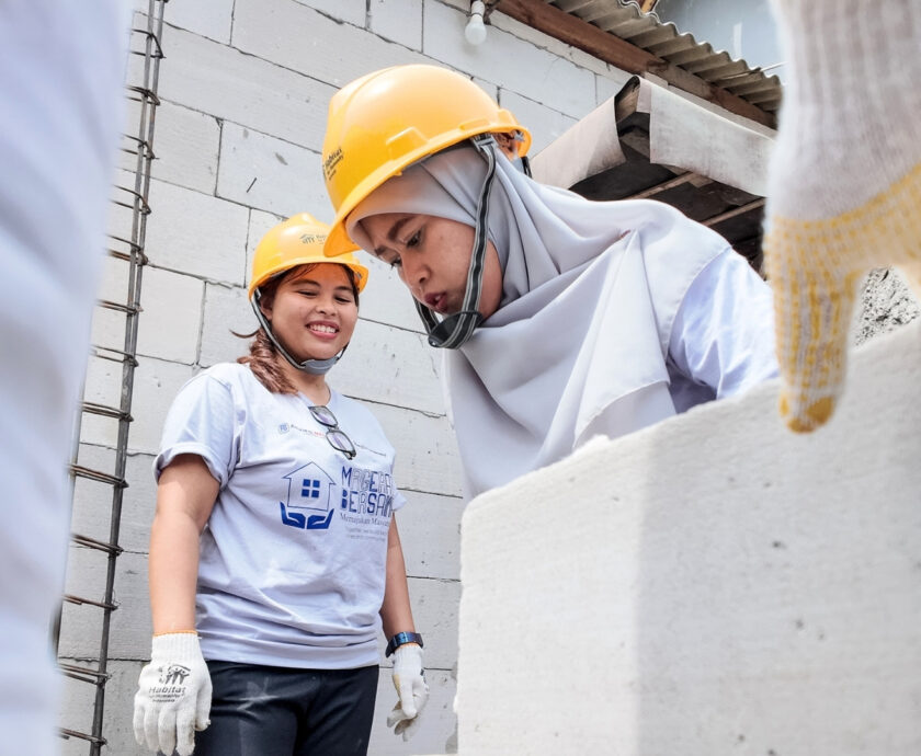 Renovation and Plumbing Worker